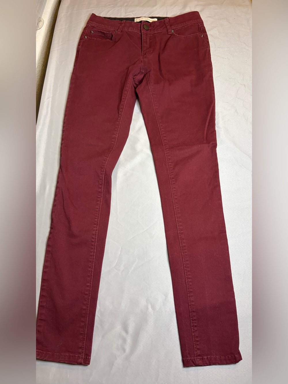 Slim Skinny Jeans in Deep Wine Red